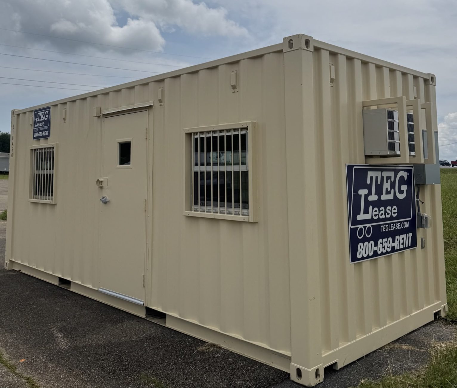 Photo #2 of Ground Level Offices located in Newnan, ga